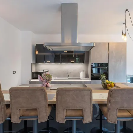 Дом отдыха Gorgeous In Ровиньско село